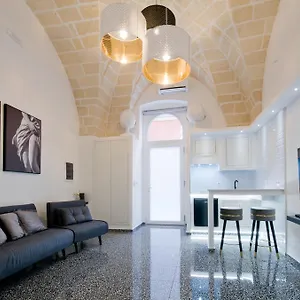 Apartamento Dimora Kaemca, Bríndisi